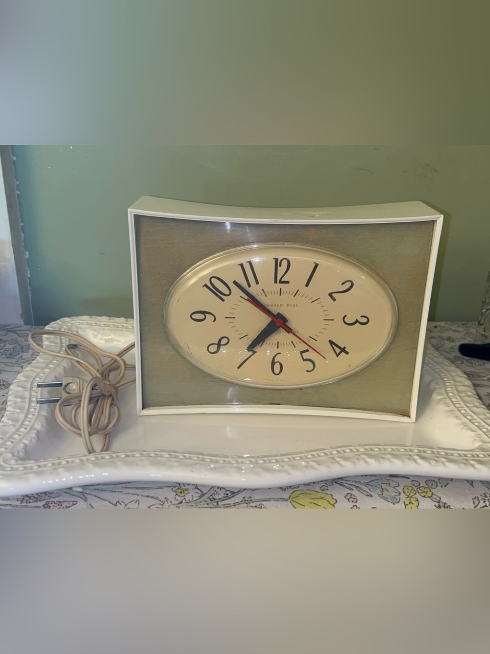 General Electric Lighted Dial Clock Vintage